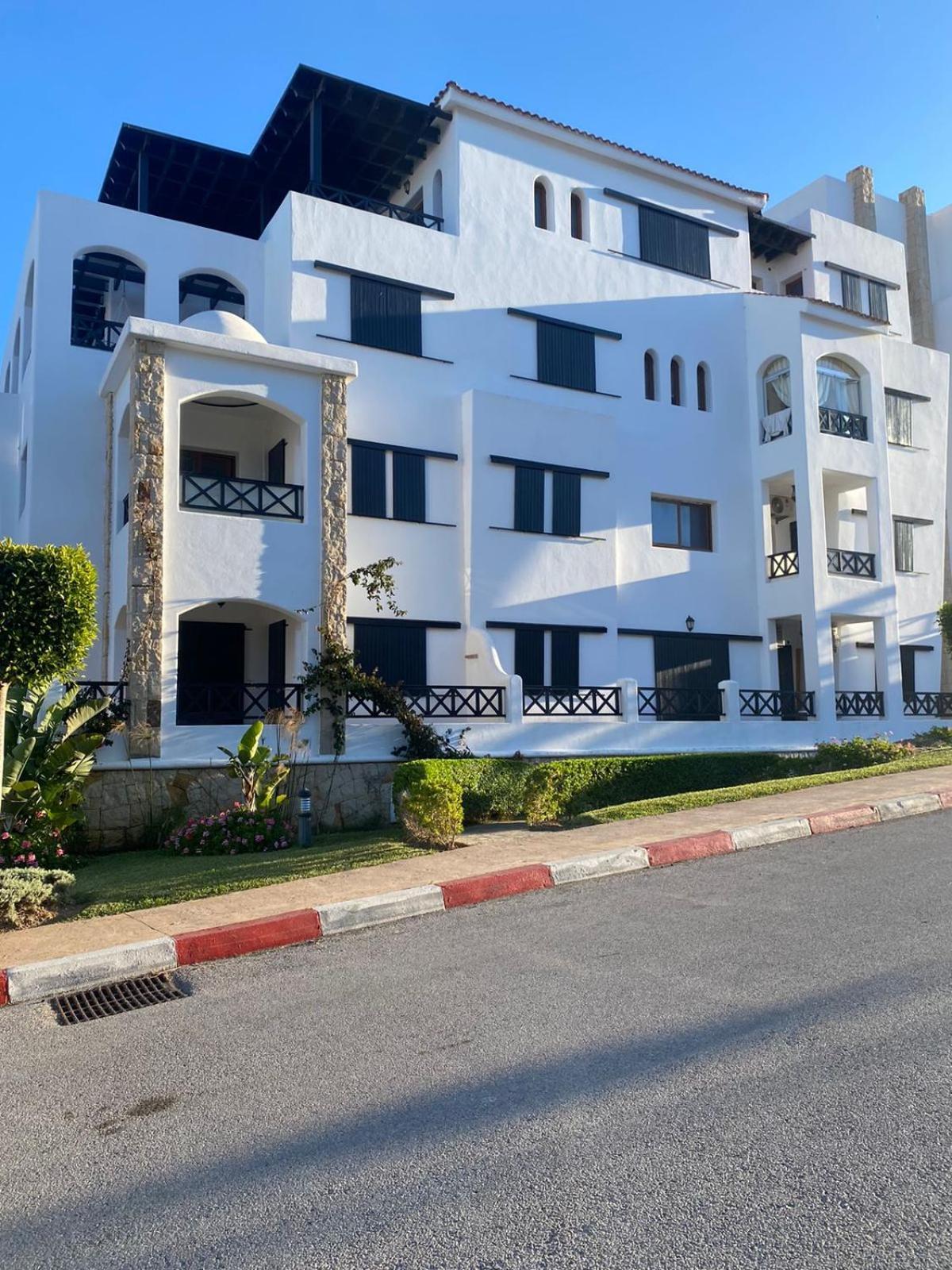 Appartement En Residence Lilacs Garden Avec Clim Et Wifi Cabo Negro Exterior foto